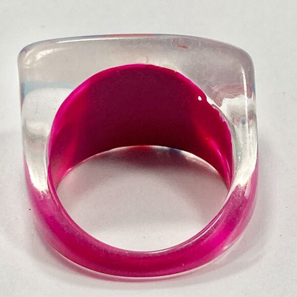 Vintage Acrylic Lucite Cocktail Ring Size 7 8 Pink Blue White Geometric HandMade - Picture 4 of 9